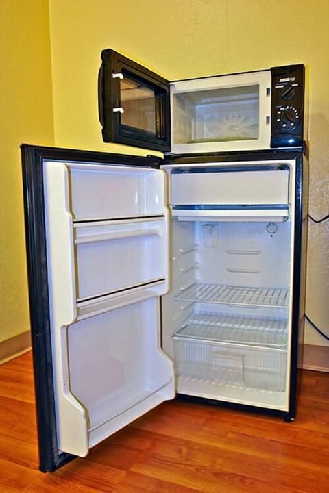 Mini-fridge, microwave