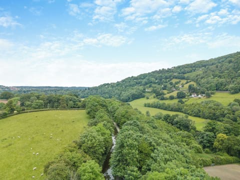 Surrounding area | Y Stabl - Vale of Llangollen Farm Cottages, Trevor, near Llangollen