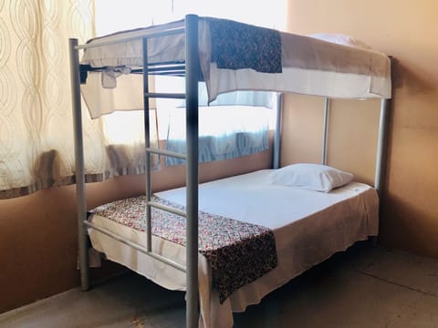 Traditional Shared Dormitory | Free WiFi, bed sheets