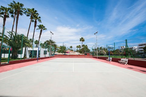 Tennis court