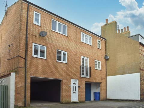 Exterior | Filey Central One - Filey Central Holidays, Filey