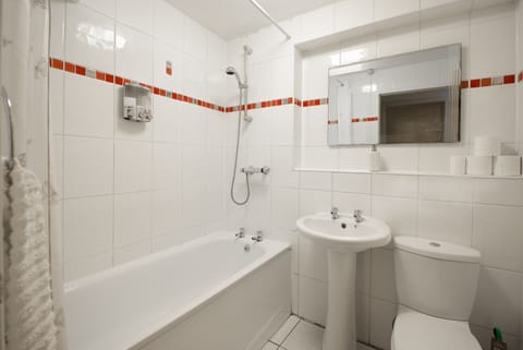 Economy Double Room, Shared Bathroom (The Central Economy Room ) | Bathroom