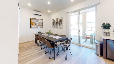 Lots of seating for large groups plus additional seating for 8