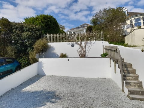 Cottage | Property grounds