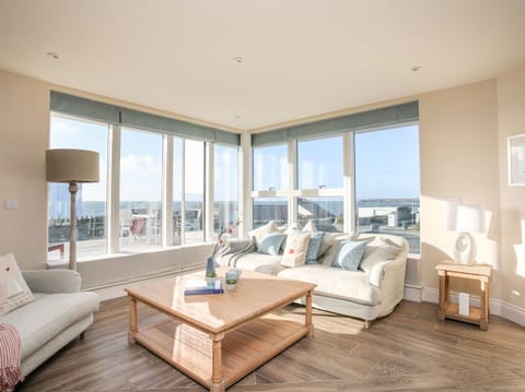 Cottage | Living room