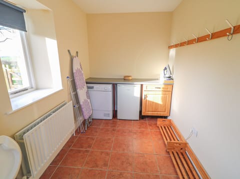 Cottage | 4 bedrooms, individually decorated, individually furnished