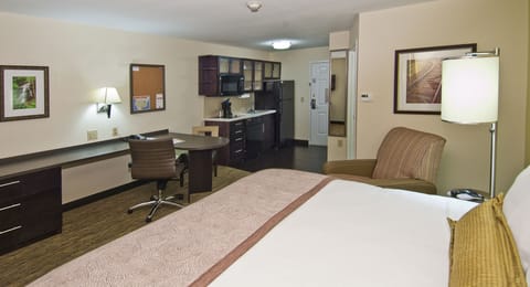 In-room safe, desk, iron/ironing board, rollaway beds