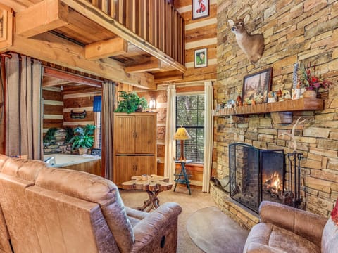 Studio (2 Bedrooms) | Property amenity