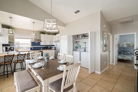 Beachfront Dining Dauphin Island