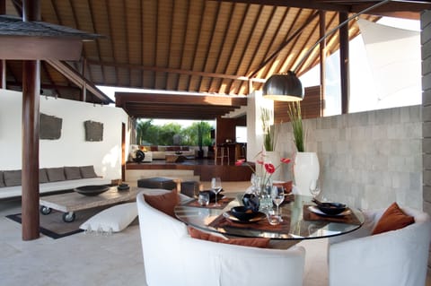 Villa, 3 Bedrooms, Private Pool | Breakfast area | Free cooked-to-order breakfast