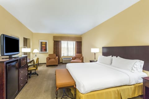 Suite, Multiple Beds (Additional Living Area) | In-room safe, desk, iron/ironing board, cribs/infant beds