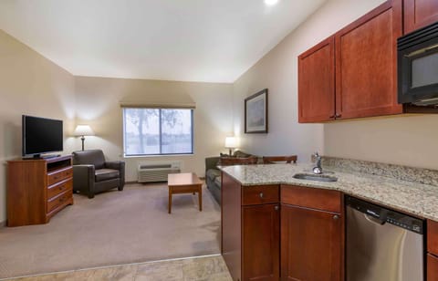 Suite, 1 Bedroom, Non Smoking, Refrigerator & Microwave | Pillowtop beds, desk, laptop workspace, blackout drapes