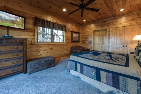 Cabin (Mountain View Lodge) | 8 bedrooms, individually decorated, individually furnished, free WiFi