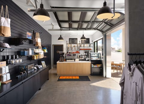 Breakfast, lunch, dinner served; Fusion cuisine, ocean views