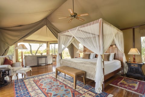 Honeymoon Suite (Tent) | In-room safe, desk, bed sheets, wheelchair access