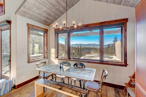 Dining with amazing mountain views