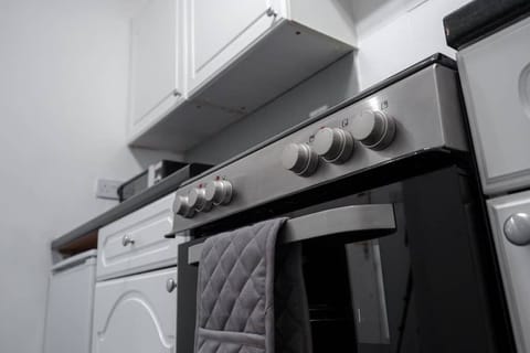 New double oven and hob 