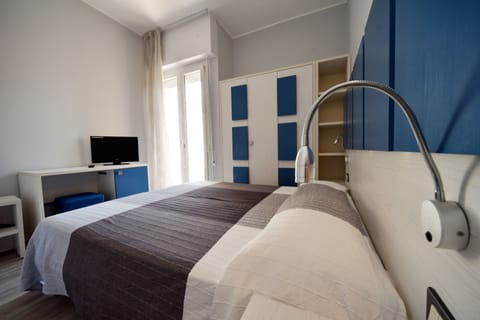 Standard Double or Twin Room | In-room safe, free WiFi, bed sheets