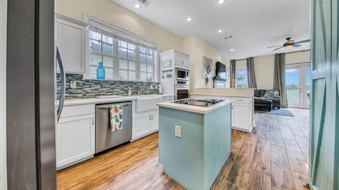 Kitchen - 2nd Floor kitchen facing dining room area