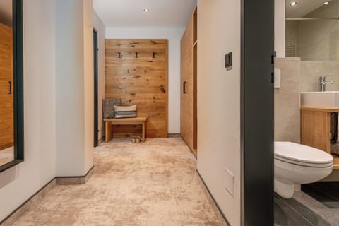 Down comforters, in-room safe, desk, laptop workspace