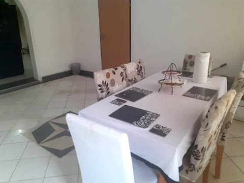 Apartment | Private kitchen | Fridge, microwave, oven, electric kettle