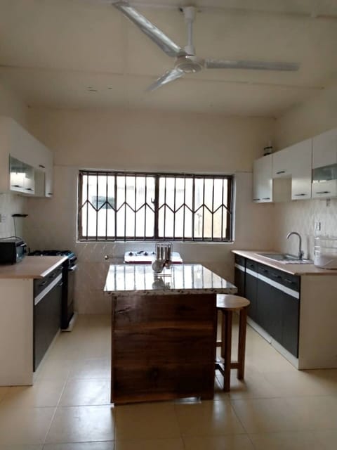 Apartment | Private kitchen | Fridge, microwave, oven, electric kettle