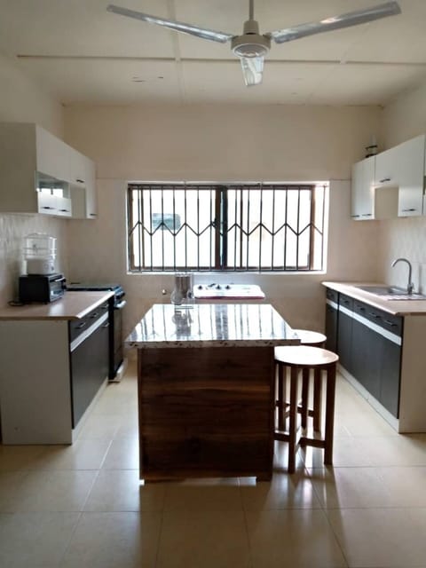 Apartment | Private kitchen | Fridge, microwave, oven, electric kettle