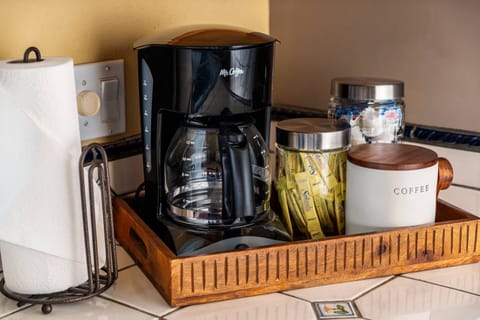 Coffee lovers are in luck as this rental provides coffee. There are also cute cafes a short drive away.