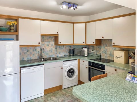 Kitchen | The Hays, Burton