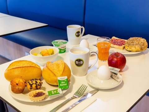 Daily buffet breakfast (EUR 12.9 per person)