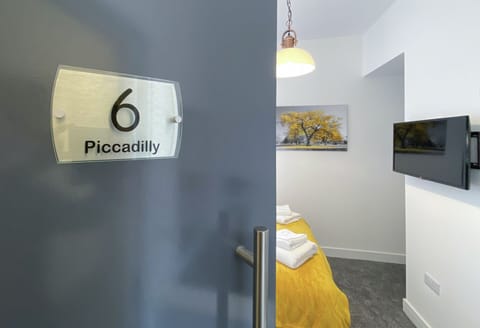 Superior Double Room, Ensuite (Piccadilly ) | 1 bedroom