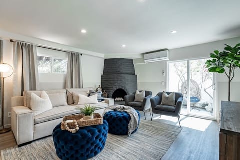 Working alongside a local interior designer, we created this practical La Jolla home for your utmost comfort and enjoyment in mind.
