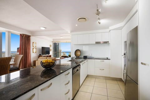 Two-Bedroom Apartment with Ocean View (High Floor) | Private kitchen | Full-size fridge, microwave, oven, stovetop