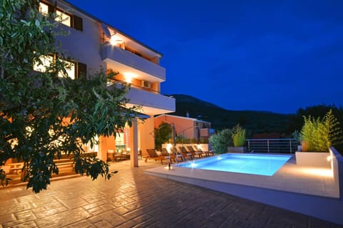 Welcome to Villa Karmen