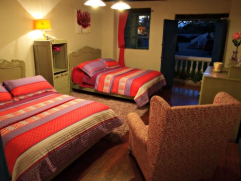 Comfort Twin Room | 10 bedrooms, premium bedding, pillowtop beds, free minibar