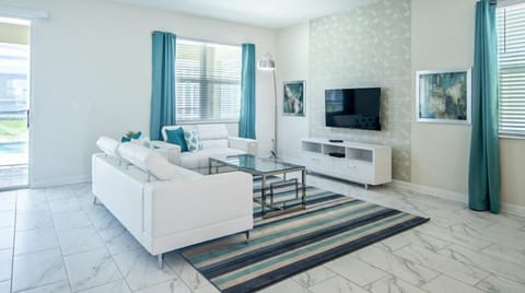 House, Multiple Beds (820DSD - The Retreat at ChampionsGate) | Living room