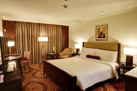 Superior Double Room, 1 King Bed | Minibar, in-room safe, desk, soundproofing