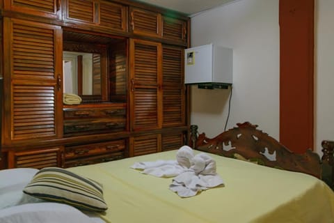 Comfort Double Room | Minibar, in-room safe, individually decorated, individually furnished