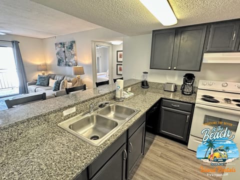 Sugar Beach, Orange Beach Alabama. Sleeps 8. Managed by Island Rentals.