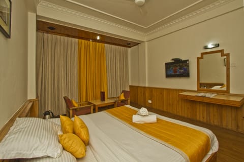 Deluxe Room | Free WiFi, bed sheets