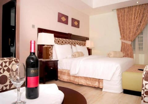 Business Apartment, 1 Double Bed | Free WiFi, bed sheets