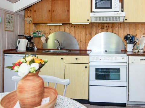 House | Private kitchen | Highchair