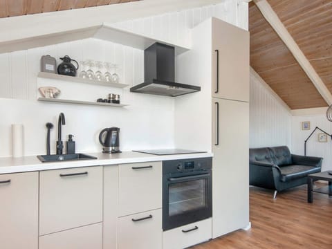 House | Private kitchen | Highchair