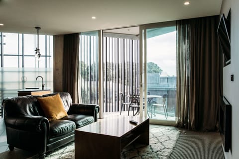 King Henry Suite | City view