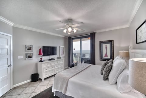 Master Bedroom. Sleeps 2. Phoenix X 1504, 3 bedroom 2 Bathroom, Sleeps 8. Managed by Island Rentals