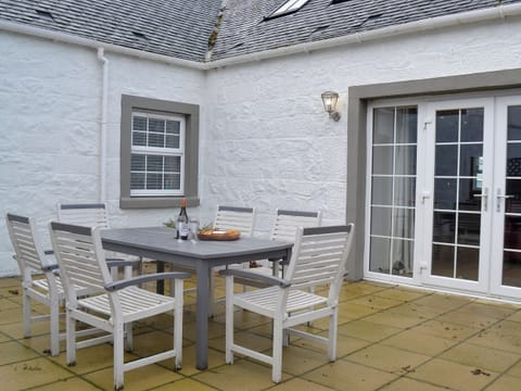 Outdoor dining area | Torcross Barn, Tarbolton, near Ayr