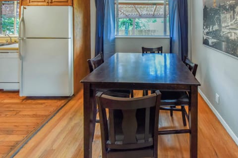 Cozy Dining, Perfect Views