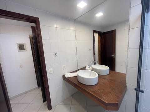 Comfort Triple Room | Bathroom | Shower, slippers