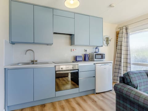 Kitchen | Surfers Hideaway, Woolacombe, near Ilfracombe