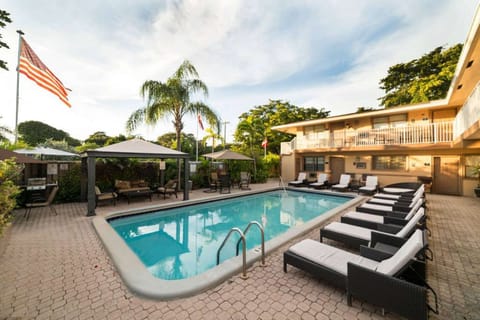 Pool area, Gazebo & BBQ stations